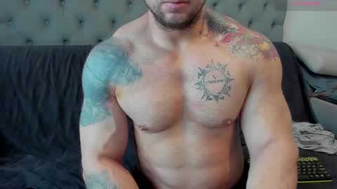 Snapshot of ironhulk22 chatting on March 6, 7:14 am ironhulk22 online show from March 6, 7:14 am