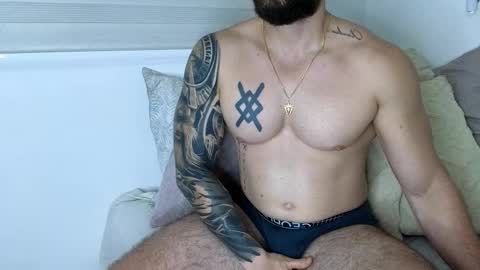 Isaac carter online show from January 10, 11:36 am