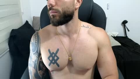 Isaac carter online show from March 27, 3:00 am