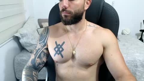 Isaac carter online show from April 7, 10:48 am