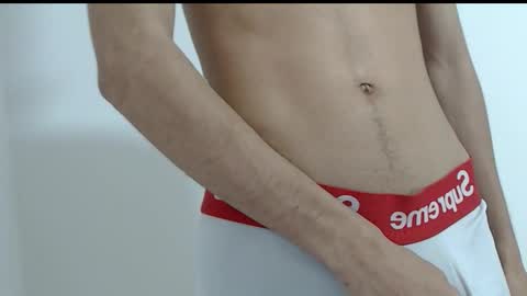 isaac online show from November 25, 1:07 am