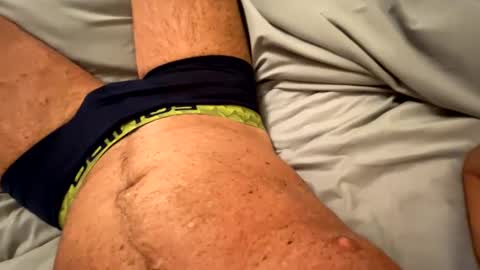 isemencum18 online show from January 16, 1:36 pm