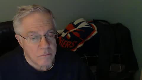 islesman22 online show from February 14, 2:07 am