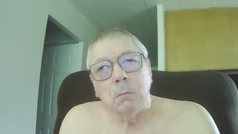 italythick online show from June 27, 6:24 pm
