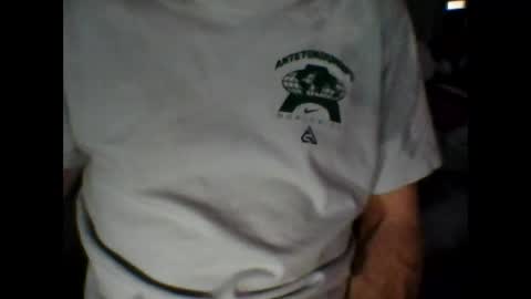 Snapshot of itchey506193 chatting on January 20, 5:15 am itchey506193 online show from January 20, 5:15 am