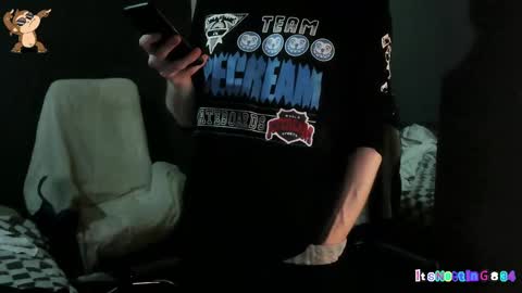    online show from March 6, 10:26 pm