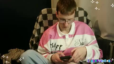    online show from February 18, 9:45 pm