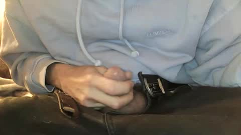 Iuuuf2 or Samel online show from February 23, 3:50 am