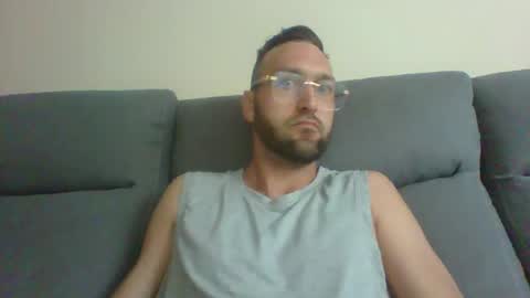 iwannaseeyourassnboobs69 online show from July 5, 2:57 pm
