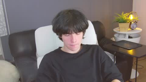 Maxim online show from December 5, 10:23 pm