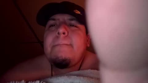 izak101 online show from April 1, 11:01 am