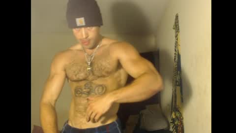 izak144 online show from May 28, 5:16 am