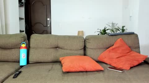 Calix  Independient model Insta and twt Calixsnake online show from January 8, 1:11 am