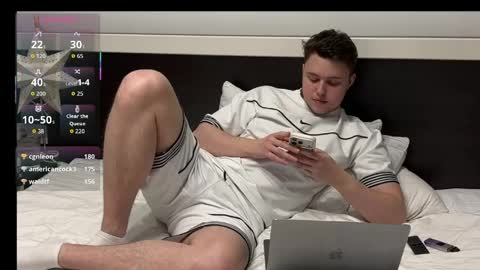 j_lyle_x online show from May 12, 7:22 pm