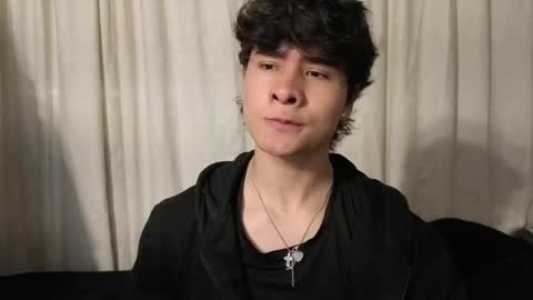 Noah online show from June 6, 1:17 pm