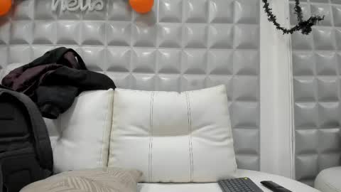 JACK DANIEL online show from October 21, 2:42 pm