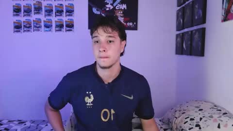 J online show from February 3, 7:13 am