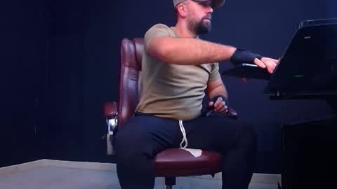 Snapshot of jackethann chatting on October 7, 5:00 am JackEthan online show from October 7, 5:00 am