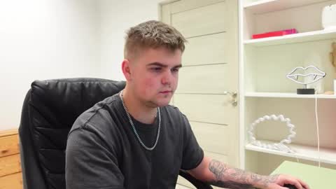 JACKSON TEELE online show from February 15, 9:23 pm