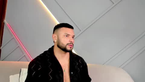 Jackson Wayne online show from February 19, 3:38 pm