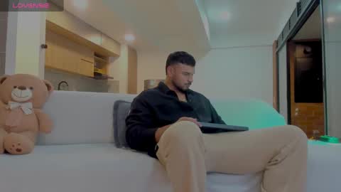 Jackson Wayne online show from October 20, 12:36 am