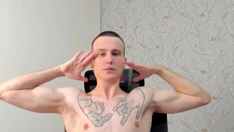 Snapshot of jacksonvox chatting on October 19, 8:01 pm Nikolay online show from October 19, 8:01 pm