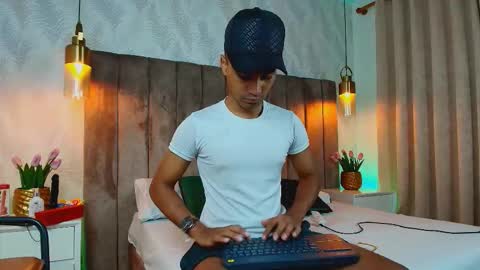 Jacobo online show from October 27, 8:00 pm