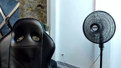 Jaco online show from February 21, 11:39 pm