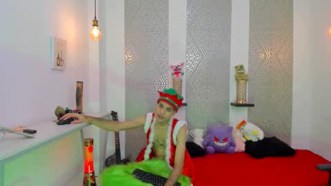 jacob_blackwell online show from December 5, 11:12 pm