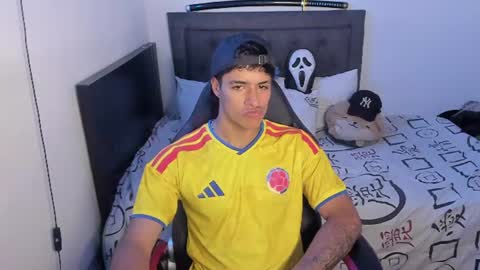 Jacobbakerr online show from July 15, 4:08 am