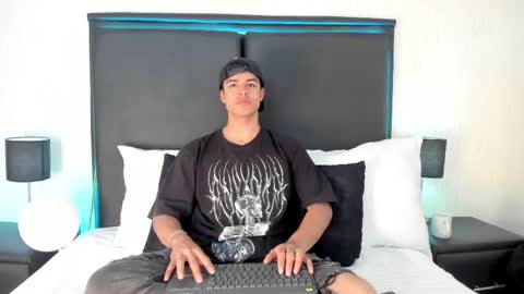 Snapshot of jacobbiker chatting on September 17, 11:44 am Jacob online show from September 17, 11:44 am