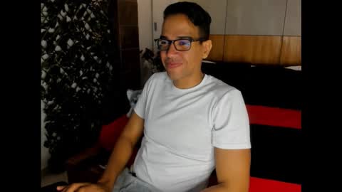 jacobdraven online show from December 20, 3:57 am