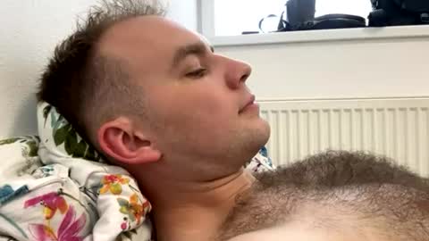 jacobhairyvip online show from June 12, 3:32 pm