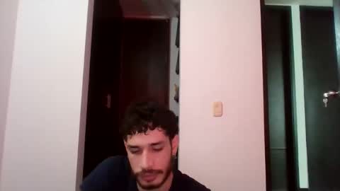 Snapshot of jacobmurphy2103 chatting on October 20, 3:27 pm Robin will only be on weekends if you want to see Jacob follow Dante DM online show from October 20, 3:27 pm
