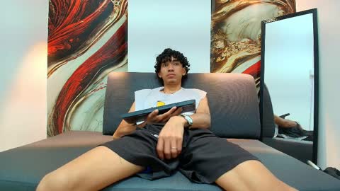 jack online show from March 31, 7:37 pm