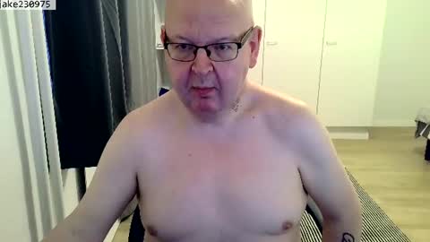 Jake2309 online show from June 12, 7:44 pm