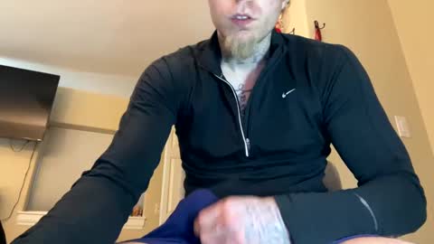 Snapshot of jakenorman083 chatting on February 19, 2:55 am jakenorman083 online show from February 19, 2:55 am