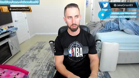 Snapshot of jakeorion chatting on December 8, 6:50 pm Jake Orion online show from December 8, 6:50 pm