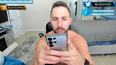Snapshot of jakeorion chatting on December 26, 3:31 pm Jake Orion online show from December 26, 3:31 pm