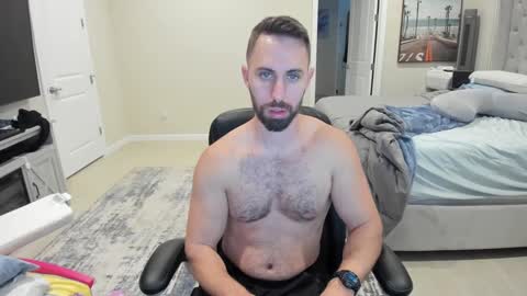 Snapshot of jakeorion chatting on March 1, 11:26 pm Jake Orion online show from March 1, 11:26 pm