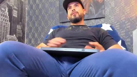 JakeSkye online show from February 18, 4:37 pm