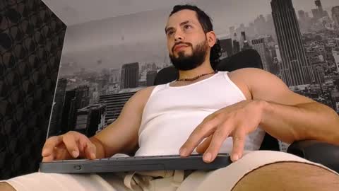 JakeSkye online show from September 19, 1:28 am