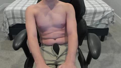 jakesnake442 online show from April 14, 8:41 pm