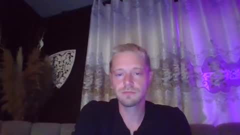 JakJakRabbit online show from October 8, 11:42 pm