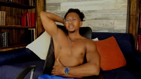   online show from November 12, 4:51 am