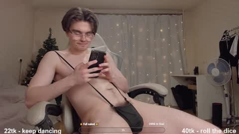 Hey there Im Jame online show from January 19, 6:00 pm