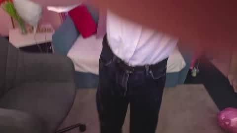 JameMiller online show from February 14, 4:57 pm