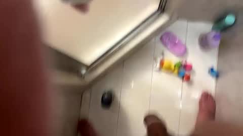 james613204 online show from April 26, 9:55 pm