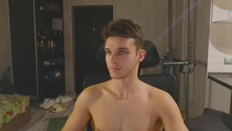 James online show from June 5, 8:03 pm