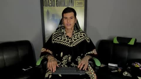Snapshot of jamesinked_ chatting on March 9, 3:34 am Jamesinked  online show from March 9, 3:34 am